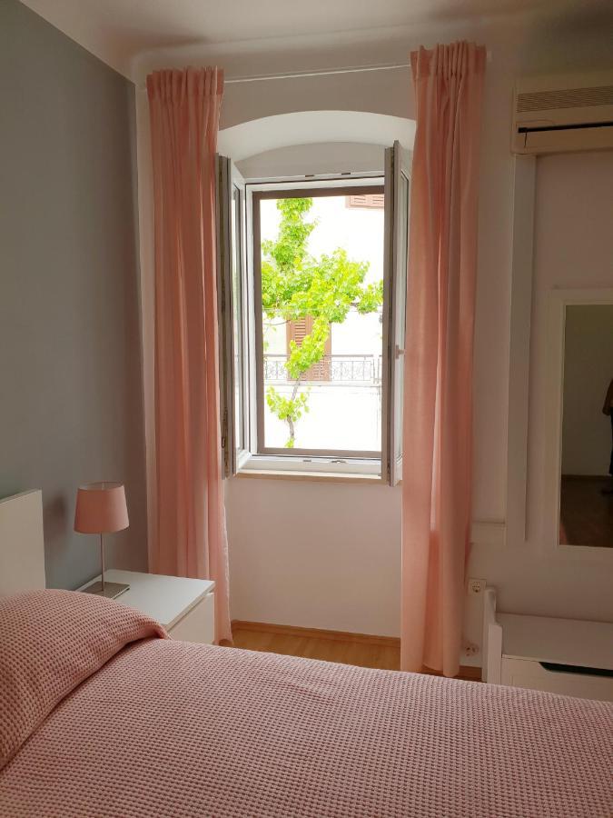 Guesthouse Fatuta Крес Екстериор снимка